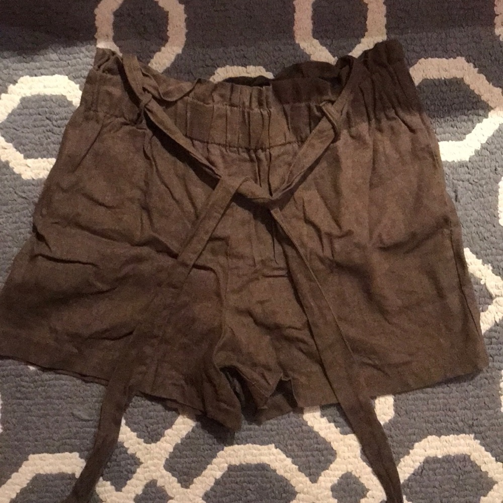 Paper bag shorts